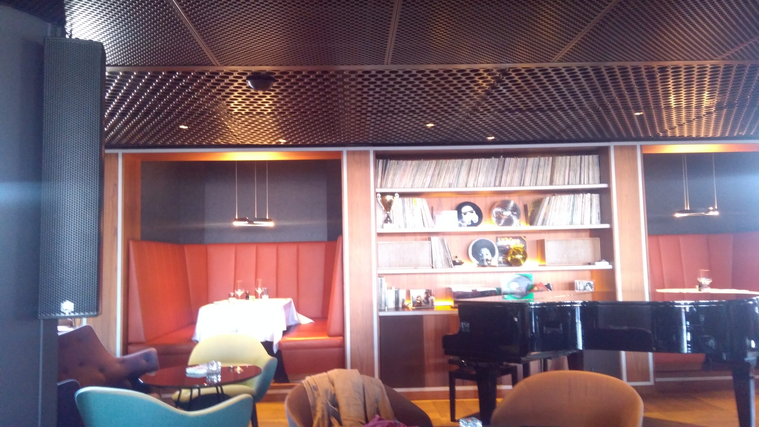 Digitalisierung der Beschallungsanlage für George Bar & Grill