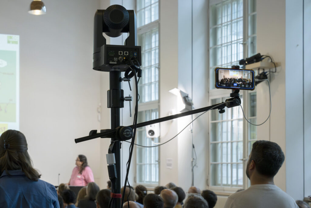 Vortrag mit Kamera und Publikum