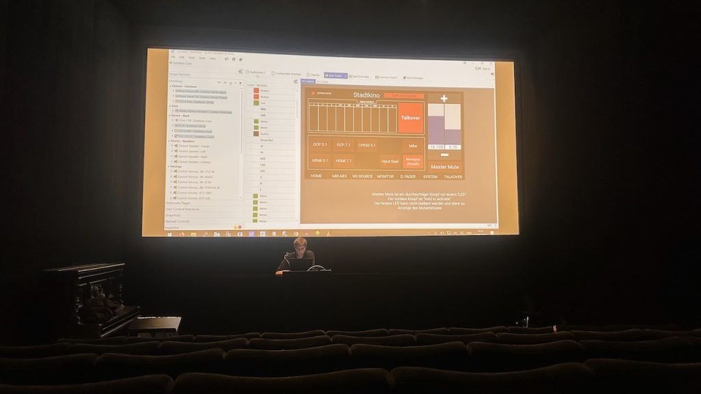 Das QSys-System wird durch Remi Engler programmiert